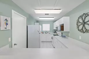 652 NE Wax Myrtle Way, Jensen Beach, FL 34957 - Photo 63