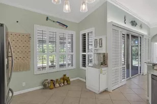 5411 Place Lake Dr, Fort Pierce, FL 34951 - Photo 13