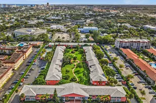 300 NE 20th St, Boca Raton, FL 33431 - Photo 37