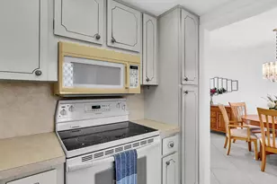 300 NE 20th St, Boca Raton, FL 33431 - Photo 11