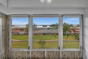 300 NE 20th St, Boca Raton, FL 33431 - Photo 17