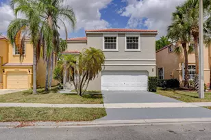 15895 NW 5th St, Pembroke Pines, FL 33028 - Photo 1