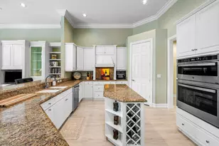 2560 Whispering Oaks Ln, Delray Beach, FL 33445 - Photo 17