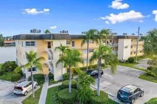 1351 Bayshore Dr, Fort Pierce, FL 34949 - Photo 3