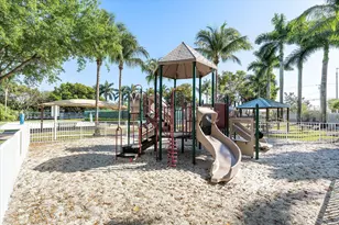 6204 Sandy Bank Terrace, Riviera Beach, FL 33407 - Photo 17