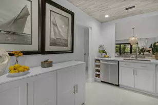 2136 NE 44th St, Lighthouse Point, FL 33064 - Photo 9