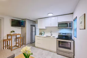 2020 Washington St, Hollywood, FL 33020 - Photo 11