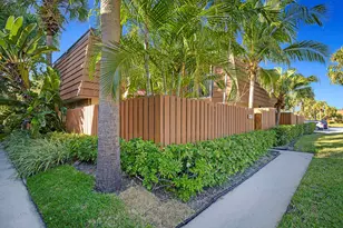 3071 30th Ct, Jupiter, FL 33477 - Photo 37