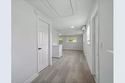 137 SW 9th Avenue, Delray Beach, FL 33444 - Photo 11