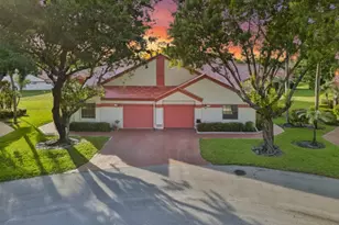 7548 Lexington Club Blvd, Delray Beach, FL 33446 - Photo 3