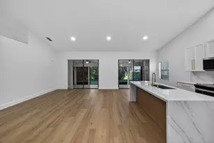 7548 Lexington Club Blvd, Delray Beach, FL 33446 - Photo 15