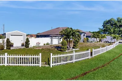 2398 SE Rich Street, Port Saint Lucie, FL 34984 - Photo 3