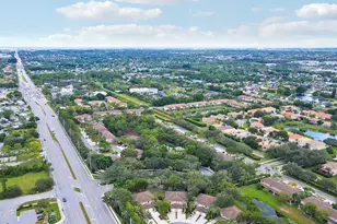 4979 Pinemore Ln, Lake Worth, FL 33463 - Photo 7