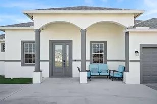 2662 SW Import Dr, Port Saint Lucie, FL 34987 - Photo 7