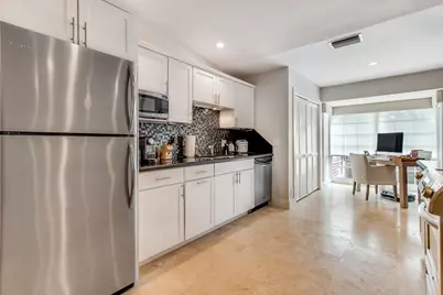 2312 Las Casitas Drive, Wellington, FL 33414 - Photo 15
