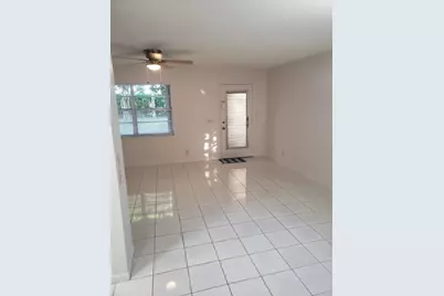 688 Burgundy O, Delray Beach, FL 33484 - Photo 7