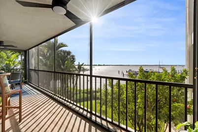 415 NW North River Drive, Unit #201, Stuart, FL 34994 - Photo 27