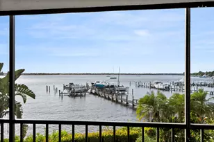 415 NW North River Dr, Stuart, FL 34994 - Photo 31