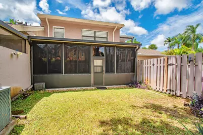 6640 Thornhill Court, Unit #6, Boca Raton, FL 33433 - Photo 21