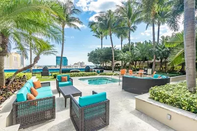 550 Okeechobee Boulevard, Unit #121, West Palm Beach, FL 33401 - Photo 15