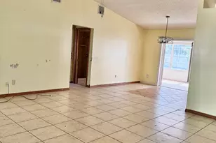 190 SW Ray Ave, Port Saint Lucie, FL 34953 - Photo 7