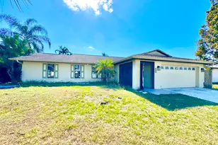 190 SW Ray Ave, Port Saint Lucie, FL 34953 - Photo 3