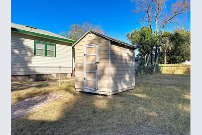 644 Willow Branch Avenue, Jacksonville, FL 32205 - Photo 45