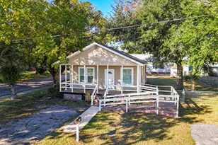 644 Willow Branch Ave, Jacksonville, FL 32205 - Photo 3