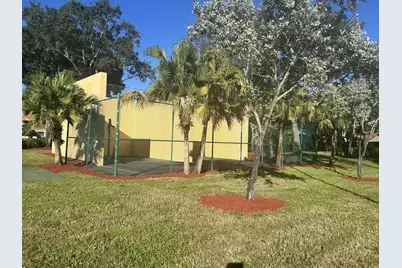 8008 Via Hacienda, Palm Beach Gardens, FL 33418 - Photo 9