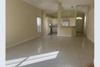 8008 Via Hacienda, Palm Beach Gardens, FL 33418 - Photo 3