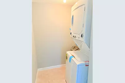 218 Lake Pointe Drive, Unit #108, Oakland Park, FL 33309 - Photo 15