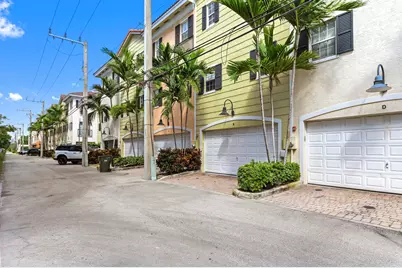 150 NE 6th Avenue, Unit #E, Delray Beach, FL 33483 - Photo 27