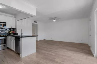 4201 S Ocean Boulevard, Unit #J4, South Palm Beach, FL 33480 - Photo 7