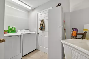 408 SW Sycamore Cv, Port Saint Lucie, FL 34986 - Photo 29