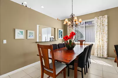 9082 Bay Point Cir Circle, West Palm Beach, FL 33411 - Photo 11