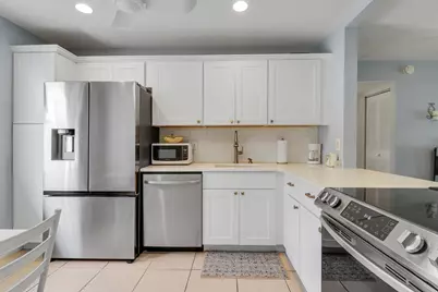 120 Lake Constance Drive, West Palm Beach, FL 33411 - Photo 27