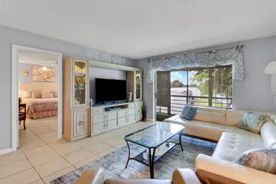 120 Lake Constance Drive, West Palm Beach, FL 33411 - Photo 39