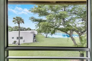120 Lake Constance Dr, West Palm Beach, FL 33411 - Photo 51