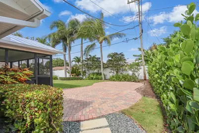 1 Beverly Road W, Jupiter, FL 33469 - Photo 27