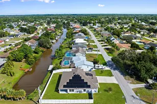 105 NE Sagamore Terrace, Port Saint Lucie, FL 34983 - Photo 59