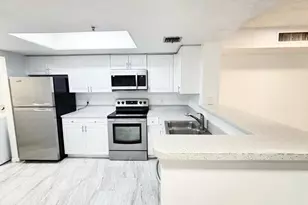 5025 Wiles Rd, Coconut Creek, FL 33073 - Photo 9