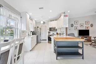 7770 SE Spicewood Cir, Hobe Sound, FL 33455 - Photo 7