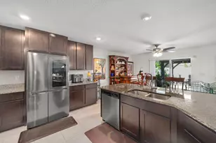 5900 NW Pine Trail Cir, Port Saint Lucie, FL 34983 - Photo 7