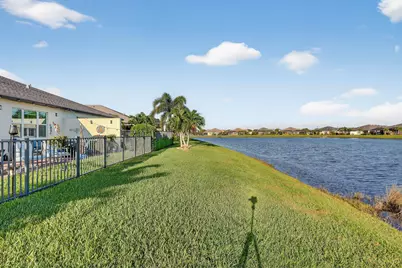 12895 SW Lake Fern Circle, Port Saint Lucie, FL 34987 - Photo 41