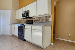 3190 SW Armucher St, Port Saint Lucie, FL 34953 - Photo 11