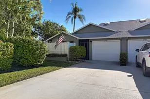 6796 SE Yorktown Dr, Hobe Sound, FL 33455 - Photo 3
