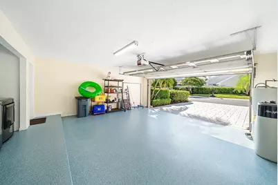 8 Windsor Lane, Palm Beach Gardens, FL 33418 - Photo 21