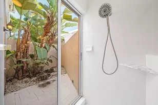 8 Windsor Ln, Palm Beach Gardens, FL 33418 - Photo 13