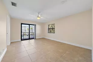 135 Shore Ct, North Palm Beach, FL 33408 - Photo 9