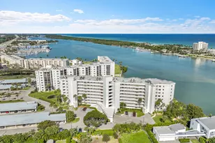 19800 Sandpointe Bay Dr, Tequesta, FL 33469 - Photo 29